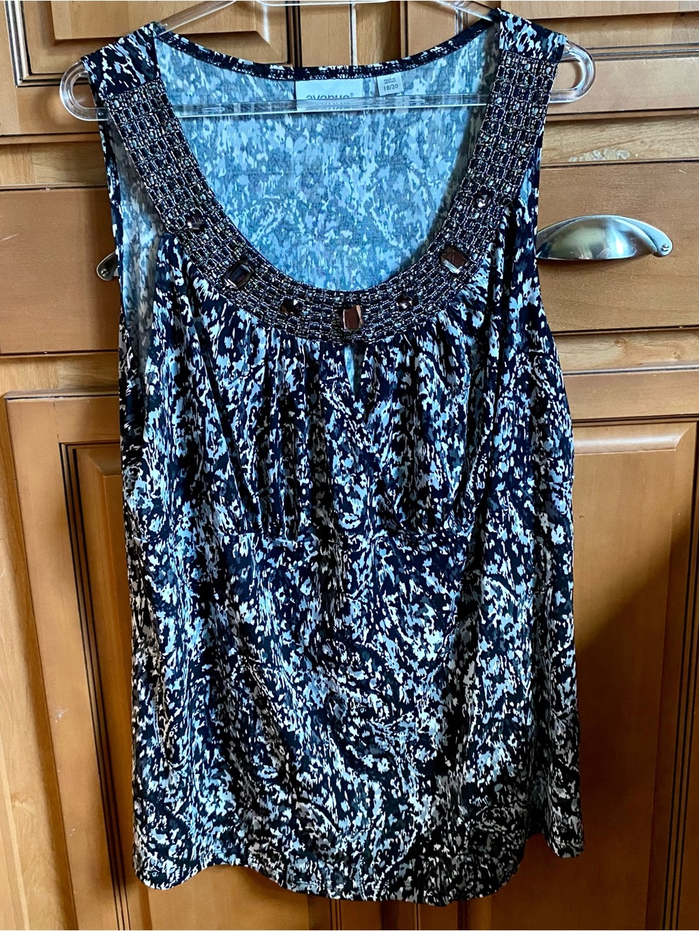 Avenue Scoop Neck Sleeveless Top